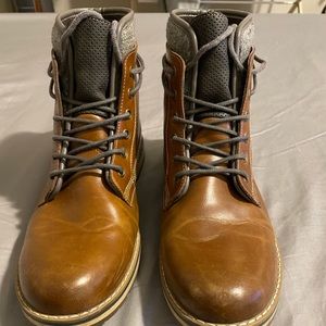 SONOMA MENS BROWN BOOTS